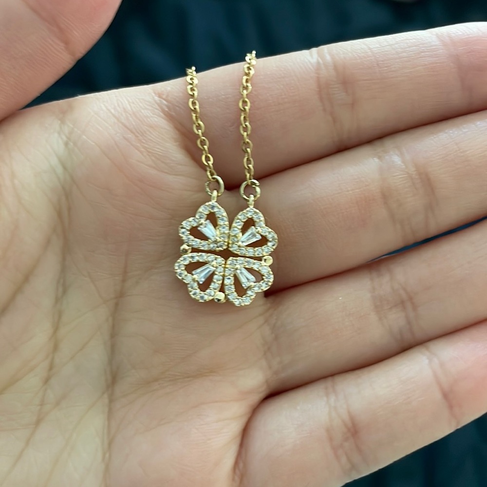 Four Leaf Clover necklace + 4 hearts